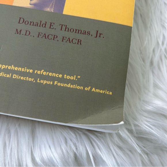 The Lupus Encyclopedia by Donald E. Thomas, Jr. - Picture 3 of 4